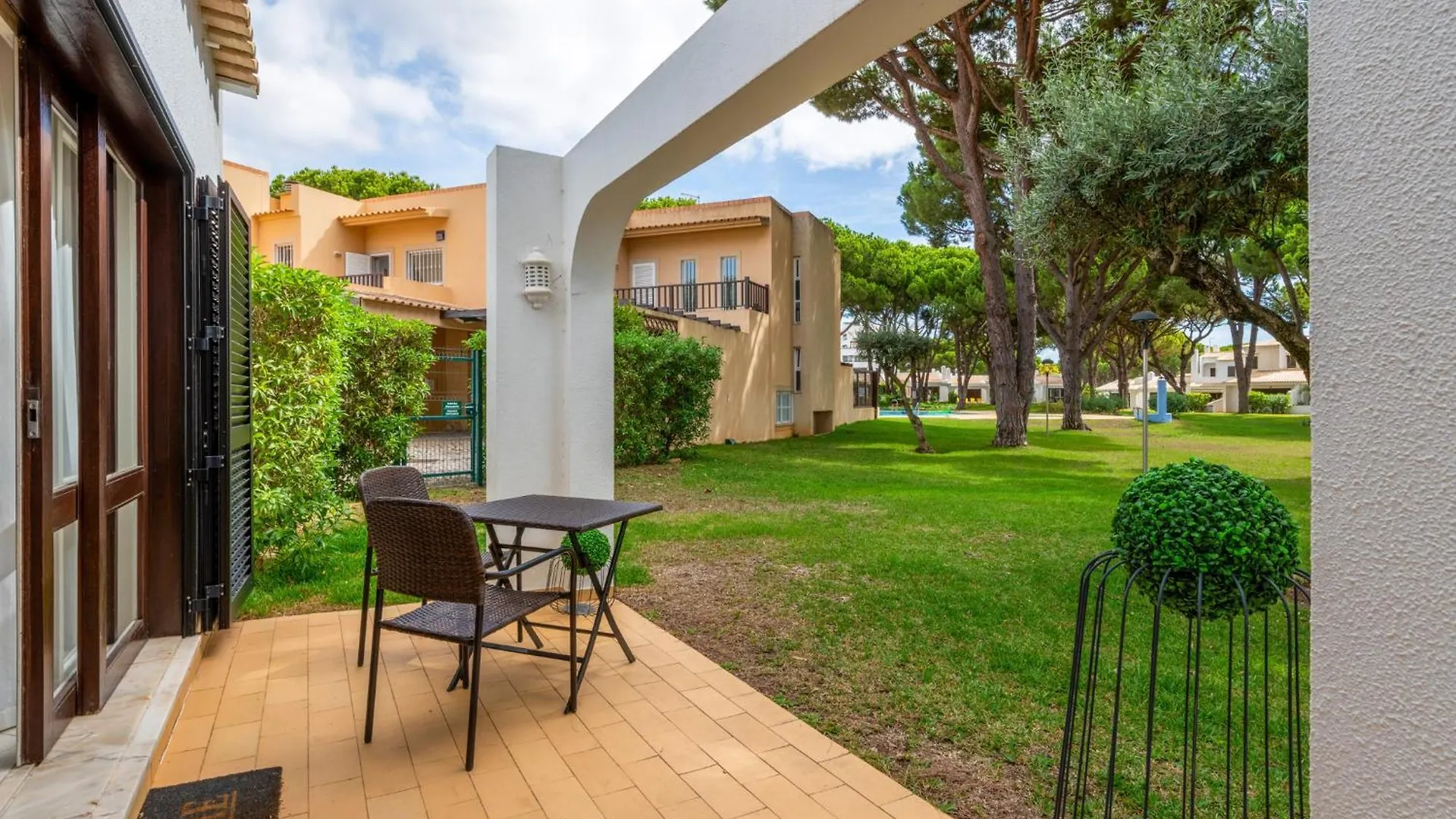 Vilamouratenis Wave By Sapvillas Holiday home